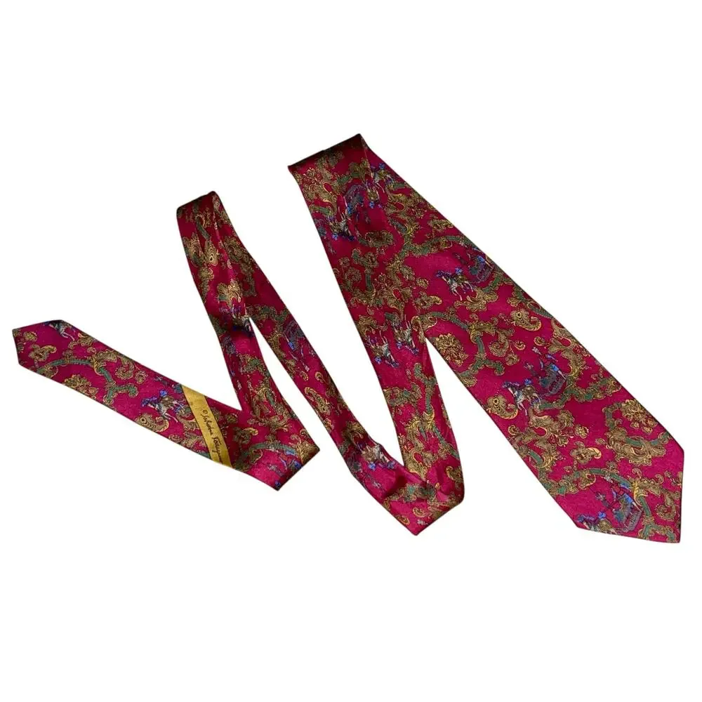Slavatore Ferragamo Necktie Chariot
